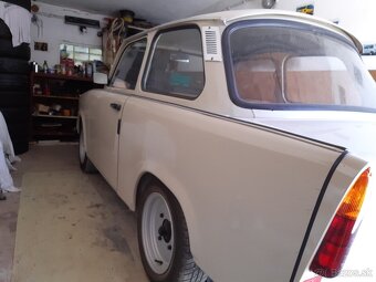 TRABANT 601 - 2