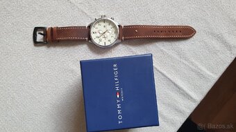 Tommy Hilfiger - 2