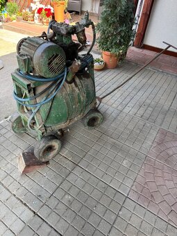 Mobilny Elektricky postrekovac s kompresorom - 2
