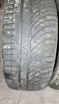245/45R19 Michelin - 2