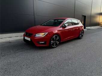 Predam SEAT Leon FR 2.0 TDI 110kw 6 manual SK vozidlo- cupra - 2