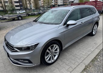 Volkswagen Passat Variant 2.0 TDI EVO Elegance DSG - 2