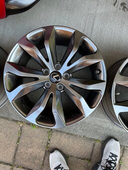 Disky 18 palcov. 18x7,5J, 5x114,3 R18 - 2