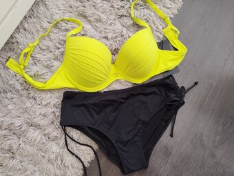 Dvojdielne plavky pre plnoštíhle. 40/L,46/3XL neón žltá - 2