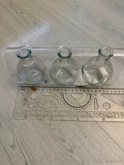 Predám malé vázičky na kvety - 2