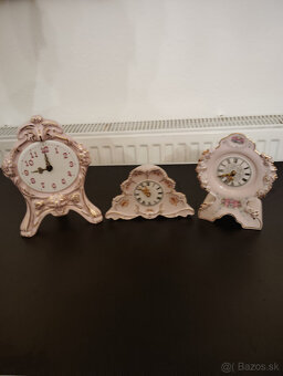 Hodiny Ruzovy porcelan. - 2