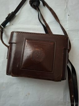 Starý fotoaparát 1 - 2