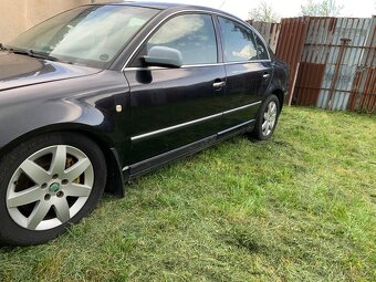 Rozpredam superb na nahradne diely - 2