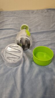 Ručný sekáč orechov - 2