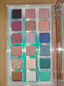 Paleta očných tieňov - 2