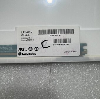 Predám obrazovku do notebooku 15,6" LED display 40pin HD+ C - 2