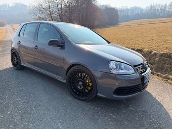Vw golf 5 r32 - 2