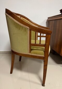 starožitná stolička - 2