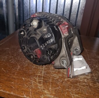 Alternátor Renault Megane 1.9 DCi 8200064085 - 2