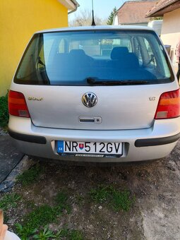 golf 4 - 2