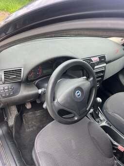 Dobrý den predam Fiat stilo 1,9jtd - 2