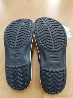 Crocs žabky - 2