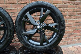 5x112 R17 Zimna sada Org. Skoda Octavia 4 + 205/55 R17 - 2