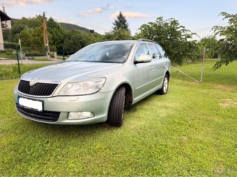 Škoda Octavia Combi 2.0 TDI PD Elegance - 2