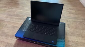 Alienware 16 AREA 51 AA16250, RTX 5080 (175W TDP) - 2