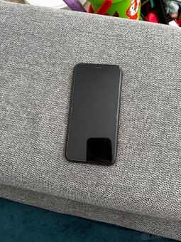 iPhone 11 64 gb - 2