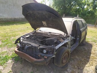 Ford Mondeo mk3 2.0Tddi combi 2004 - 2