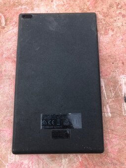 Darujem tablet na náhradné diely značka Lenovo - 2