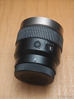 Samyang V-AF 35mm t/1.9 - 2