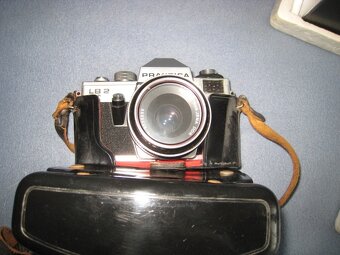 Kinofilmová zrkadlovka Praktica LB2 s bleskom - 2