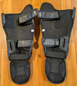 Chrániče holení a chodidiel Hayabusa T3 Striking čierne XL - 2