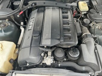 Motor BMW M52b28 142kw - 2