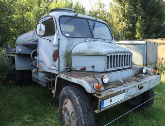 PRAGA V3S 6x6 fekal - 2