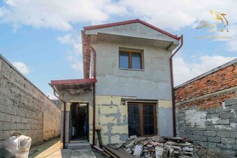 Rodinný dom v Malackách – ideálna príležitosť dokončiť podľa - 2