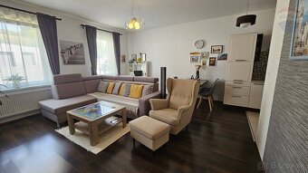 2izb.byt s vlastným kúrením, klímou a garážou - 2