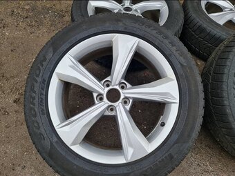 zimní originál Audi Q5 SQ5 80A601025 5x112 7jx19 - 2