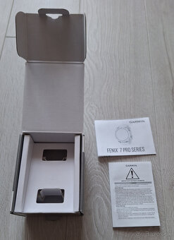 Krabicka z Garmin Fenix 7x Pro Sapphire Solar - 2