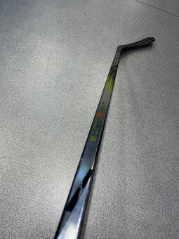 hokejka Bauer Vapor Hyperlite2 - 2