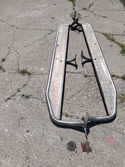 Terrano 2.7predam podbehy stúpačky - 2