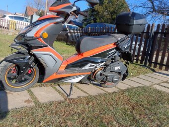 Adamoto fast 125 - 2