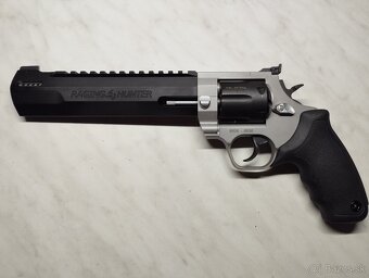 Taurus RAGING&&HUNTER kaliber 44 Magnum - 2
