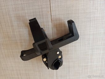 Držiak na fľašu - na riaditká - 2