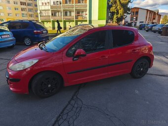 Peugeot 207 1.4benzin - 2