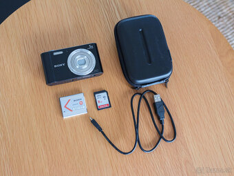 Sony Cyber-shot DSC-W800 - 2