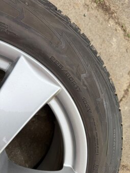 Zimné pneumatiky Goodyear 225/60 R17 103V - 2
