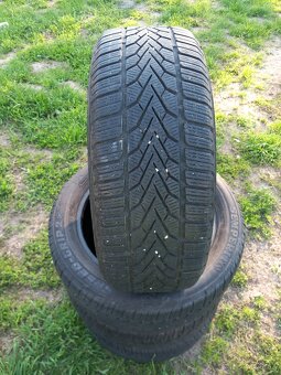 Zimne pneumatiky 215/55R17 - 2
