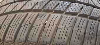 Predám 4ks jazdené zimné 235/45r18-98V Barum - 2