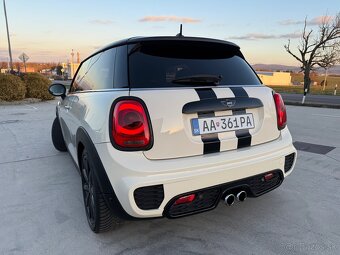 Mini Cooper 1.5, S výbava - 2