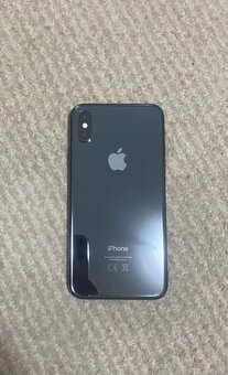 Predám iPhone X Grey - 2