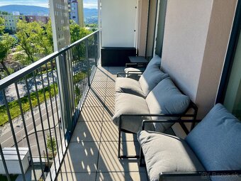 Nový 55 m² byt s 13 m² terasou, garážou a pivnicou – Rendez - 2