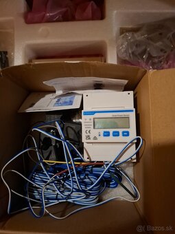 menič Huawei SUN2000-15KTL-M2 HC + SmartMeter + WiFi Dongle - 2